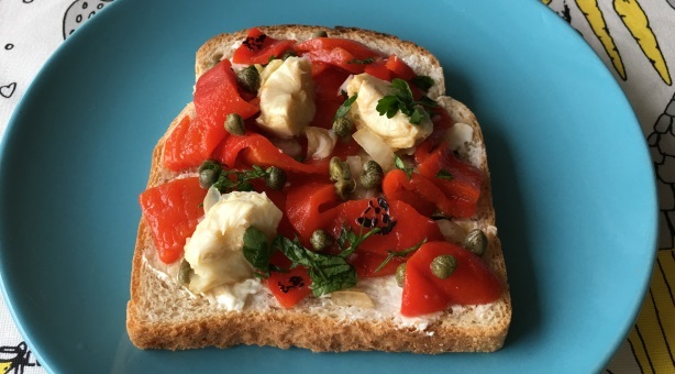 Garlic Bread with Artichoke