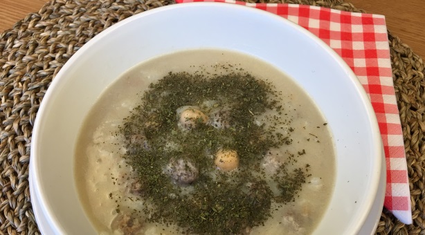 Lebeniye Soup with Meatballs and Chickpeas