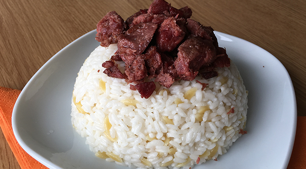 Rice with roasted meat