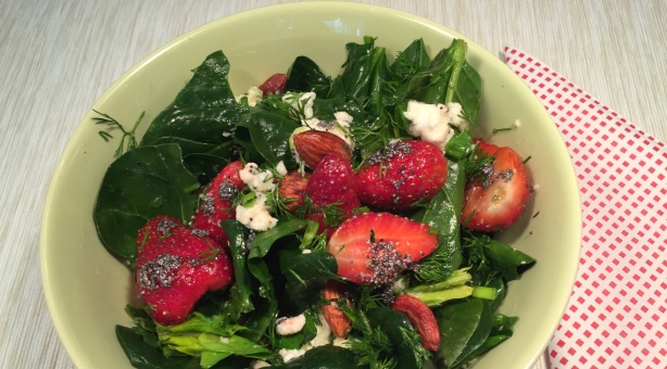 Spinach Salad With Strawberries